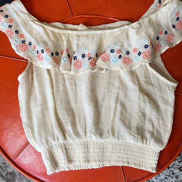 Off the shoulder crop top - Picture 4 of 4